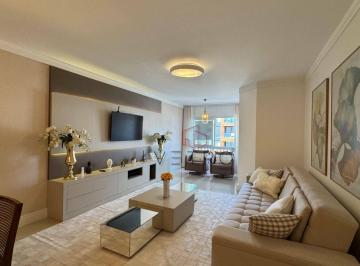 16dd85031f5a9186a29ccead04cbc393b5ead2cc · Apartamento de luxo à venda no Centro de Gramado!