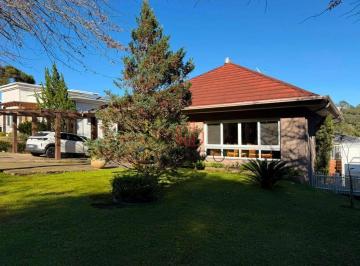 56a146cc22a2b4142aa7186acab262f6a50441e6 · Casa à Venda em Gramado!