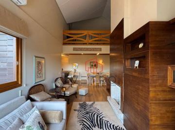 21212aa30fab1613bc2b7de2e3a22cf3298a77bf · Apartamento Duplex à Venda no Centro de Gramado!