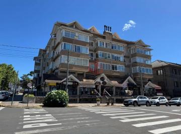 5883fe0941ab8c9ddd1b1fbb0ff8dc4f087abc9f · Sala Comercial à Venda em Canela, no Centro!