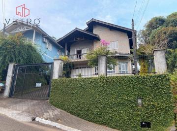 0bc21d61ded233cea966084f894426c197398d38 · Casa à Venda em Gramado no bairro Dutra!