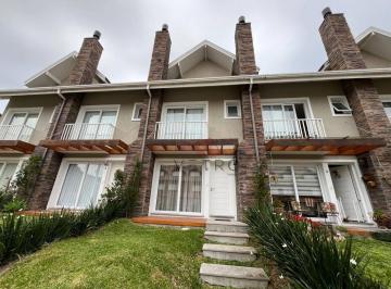 f20e4baff235913bc53f3f47cd33e61a67fcc261 · Casa à Venda em Canela!