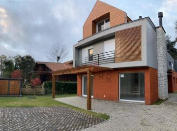 72ab2e3aa770afd39fc5d4e79bad32398aca0c6b · Casa à Venda em Canela!