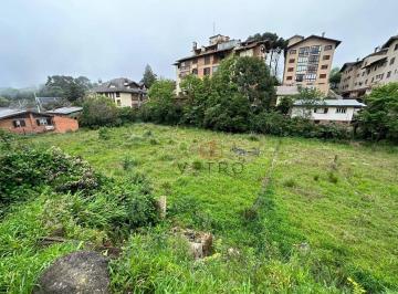 e32572dea9cb0a54672d4bff1359efb9bdd4f929 · Terreno à Venda no Centro de Gramado!