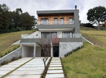 e09125075f9c27939b588dd71d546fce89cc5123 · Casa à Venda em Gramado!