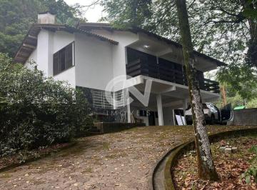 Casa · 364m² · 4 Quartos · 3 Vagas · Sobrado Averbado com 4 quartos à Venda, Boa Vista - Joinville