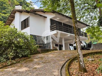 Casa · 364m² · 4 Quartos · 3 Vagas · Sobrado Averbado com 4 quartos à Venda, Boa Vista - Joinville