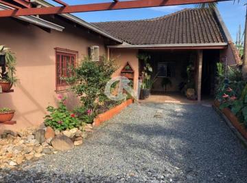 Casa · 138m² · 1 Quarto · 1 Vaga · Casa Averbada com 03 dormitórios no Paranaguamirim