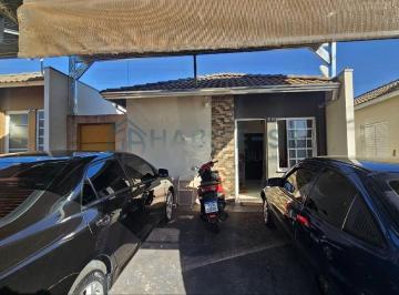 Foto 01 · Casa para venda em Franca-SP, bairro Pacaembu: 2 quartos, 1 sala, 1 banheiro, 2 vagas de garagem, 60