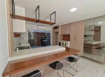 Casa de 3 quartos, Curitiba · Sobrado em Condomínio com Piscina Privativa no Umbará