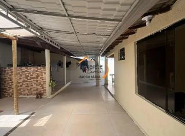 Casa de 3 quartos, Sobradinho · 3 quartos sendo uma suíte, CHURRASQUEIRA, GARAGEM COBERTA, VARANDÃO