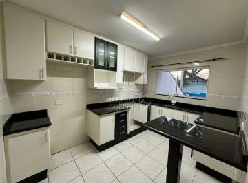Casa · 77m² · 3 Quartos · 2 Vagas · Otimo sobardo para locação - com 3 dormitórios, 1 suíte, 2 vagas.