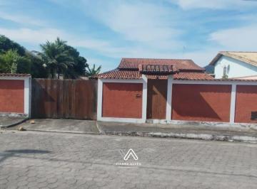 Casa · 120m² · 2 Quartos · 4 Vagas · Casa com 2 quartos, sendo 1 suíte, por R$ 680.000 - Maricá/RJ