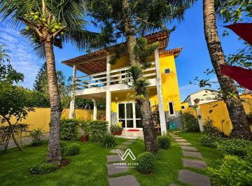 Casa · 360m² · 3 Quartos · 4 Vagas · Casa em estilo Colonial, em Condomínio, 3 Suítes, com 180 m², em Maricá