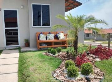 Casa · 52m² · 2 Quartos · 1 Vaga · Linda casa disponível próximo ao shopping Itaboraí