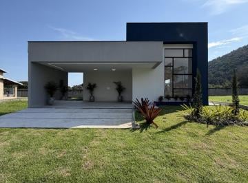Casa · 160m² · 3 Quartos · 2 Vagas · Casa com 3 dormitórios á venda, 360m² - Cond. Vivere (São José do Imbassaí) - Ma
