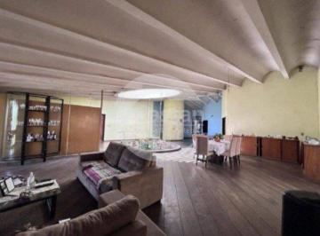 Comercial · 800m² · 4 Quartos · 8 Vagas · Casa Comercial em Vila Carmosina