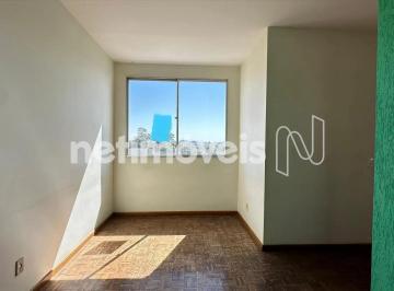 Sala · Apartamento 3 Quartos no Sagrada Família