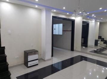 Casa · 207m² · 3 Quartos · 2 Vagas · Sobrado para venda em Itaquera de 207.00m² com 3 Quartos, 3 Suites e 2 Garagens