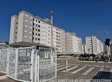 Apartamento · 41m² · 2 Quartos · 1 Vaga · Apartamento para venda em Centro de 41.00m² com 2 Quartos e 1 Garagem