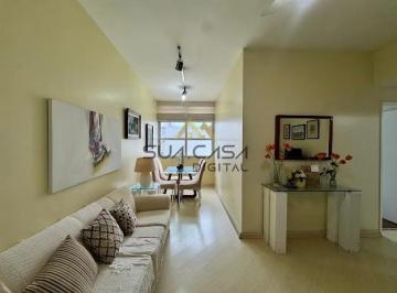 Apartamento · 71m² · 2 Quartos · Apartamento na segunda quadra da praia do Leblon