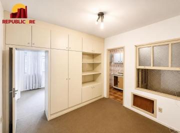 Living-Moveis. · Oportunidade no Centro Histórico – JK Transformado em 1 Dormitório | Aceita FGTS