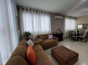 Casa · 212m² · 3 Quartos · 1 Vaga · Sobrado para venda em Aparecida de 212.00m² com 3 Quartos, 2 Suites e 1 Garagem