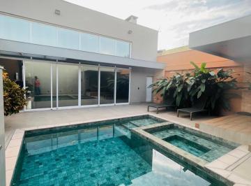 Casa · 294m² · 3 Quartos · 4 Vagas · Casa para venda em Jardim Brasília de 294.00m² com 3 Quartos, 3 Suites e 4 Garagens