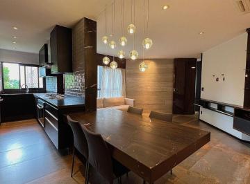 Apartamento de 3 quartos, Brasília · Apartamento Reformado 3 Quartos na Asa Norte 109 Norte | 110m², Suíte Master, 2 Vagas