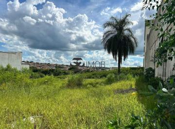 Terreno · 300m² · Terreno para venda em Jardim Santa Helena de 300.00m²
