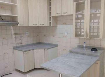 Casa · 133m² · 3 Quartos · 2 Vagas · Casa para venda em Centro de 133.00m² com 3 Quartos e 2 Garagens