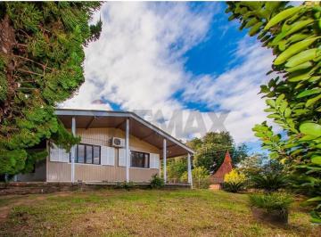 Casa · 213m² · 3 Quartos · Casa à venda em frente ao Cantegril Bairro São Paulo | Montenegro/RS
