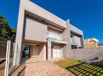Casa · 132m² · 3 Quartos · 2 Vagas · Prepare-se para se apaixonar por cada detalhe deste sobrado.