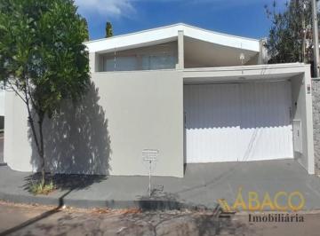 Casa · 360m² · 3 Quartos · 3 Vagas · Casa para alugar em Jardim Macarengo de 360.00m² com 3 Quartos, 1 Suite e 3 Garagens