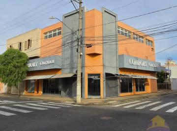 Comercial · 357m² · Prédio Comercial para alugar em Centro de 356.88m²