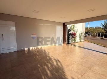 Casa · 132m² · 3 Quartos · Casa de Condomínio para alugar em Campinho de 131.65m² com 3 Quartos e 1 Suite