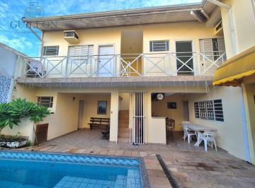 Casa · 214m² · 4 Quartos · 2 Vagas · Sobrado completo para locação no Parque das Nações – Pindamonhangaba/SP