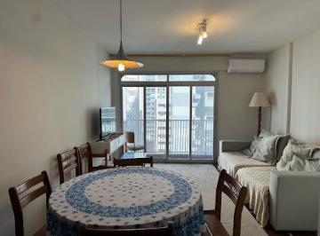 9157440404217100ad294b8aabb4b6b4c2029d9a · Apartamento com 2 dormitórios e vista mar à venda na Pitangueiras por R$ 530.000