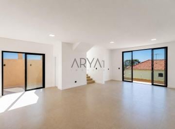 Casa · 189m² · 3 Quartos · 2 Vagas · Casa à venda em condomínio no Santa Cândida ARYA1