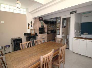 Casa de 2 quartos, São Paulo · Casa na Parada Inglesa com 2 quartos, 1 suíte, 2 vagas de garagem e espaço gourmet