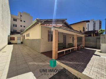 Foto 01 · Investimento na Praia do Morro, Guarapari: casa com 5 quartos e terreno de 300m² na Avenida Oceânica