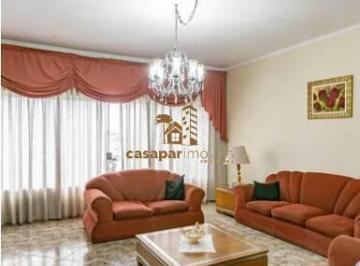 Casa · 242m² · 3 Quartos · 4 Vagas · Casa à venda com edícula e 242m², 3 quartos em  São João Climaco