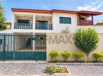 Casa · 309m² · 3 Quartos · 4 Vagas · Casa a Venda - Vila Domingues em Votorantim - 3 Quartos, 3 banheiros