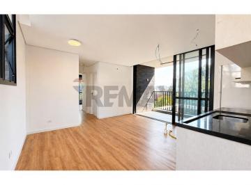 Apartamento · 67m² · 2 Quartos · 1 Vaga · Elegância no Batel | 2 Quartos, Varanda Gourmet e Lazer Completo- Aceita permuta