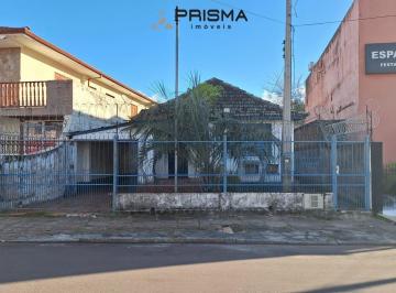 Casa · 90m² · 2 Quartos · 1 Vaga · Casa de 2 dormitórios, pátio e garagem