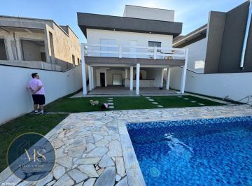 Casa · 3 Quartos · 4 Vagas · Casa à venda - nas Chácaras Maringá