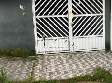 Casa · 40m² · 1 Quarto · 2 Vagas · Casa Geminada em Samambaia, Praia Grande - 1 Quarto e 2 Vagas