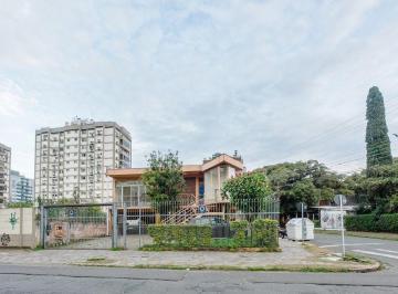 Casa · 343m² · 5 Quartos · 4 Vagas · Casa em Centro