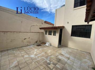 Casa · 100m² · 4 Quartos · 1 Vaga · Sobrado para alugar em Santa Teresinha - Santo André - SP