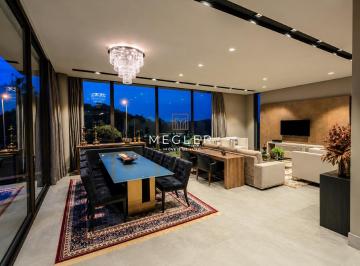 Casa · 368m² · 4 Quartos · 4 Vagas · Casa plana toda mobiliada com 04 quartos para aluguel de alto padrão no condomínio Quintas do Sol, e